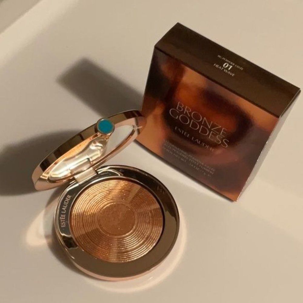 Estee Lauder Bronze Goddess HEAT WAVE Illuminating Powder Gelee NIB - Picture 2 of 4